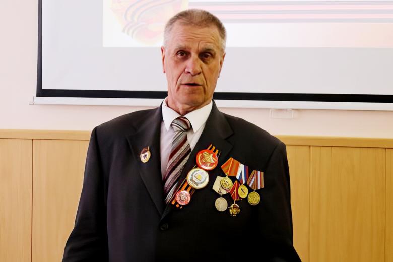 Виктор Буренков