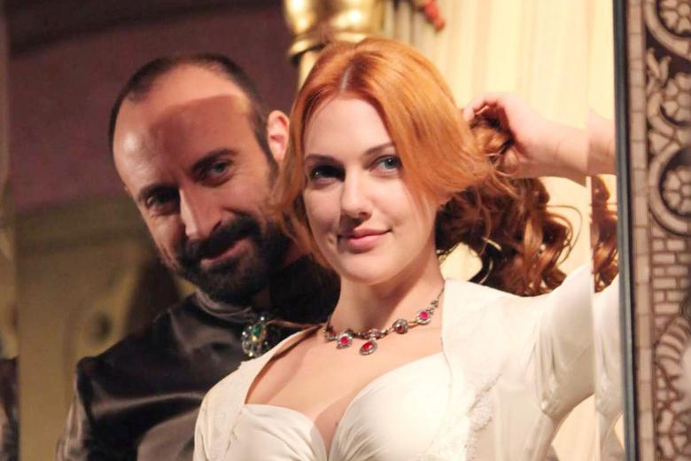 Кадр из сериала «Великолепный век»