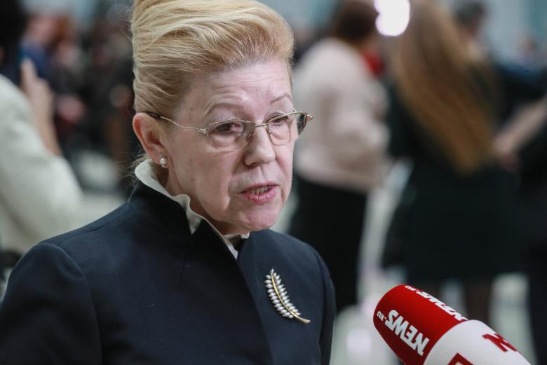 Елена Мизулина