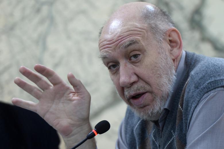 Георгий Сатаров