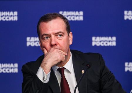 «Как укладывается в голове?»: Медведев пришел в ярость от призыва Немцовой
