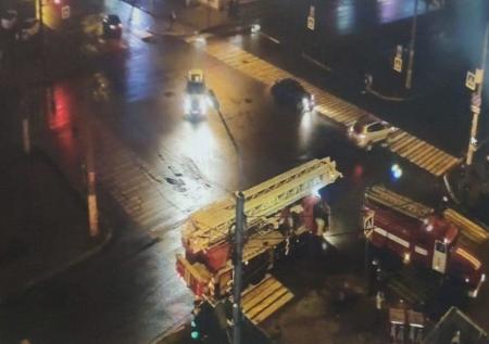 Пожарные спасли животных из контактного зоопарка в горящем ТЦ в Уфе