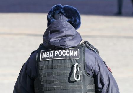 Жительница Свердловской области пыталась доехать до работы между вагонами
