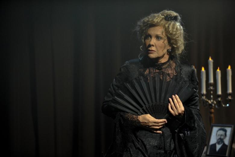 Елена Яковлева