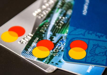 У геймеров возникли сложности с оплатой сервисов картами Visa и Masterсard
