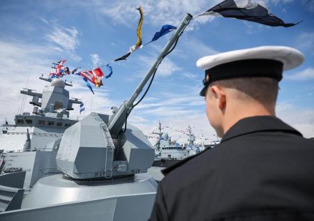 МО РФ хочет взыскать более 10 млн рублей с проектировщика военных кораблей