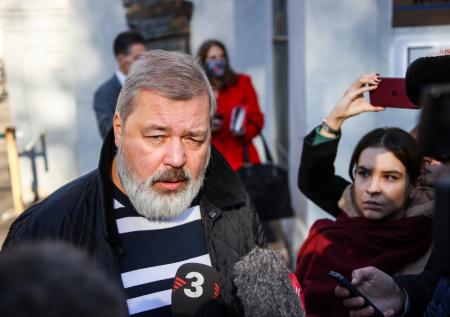 В «Круге добра» объяснили, почему не примут «нобелевские» деньги Муратова