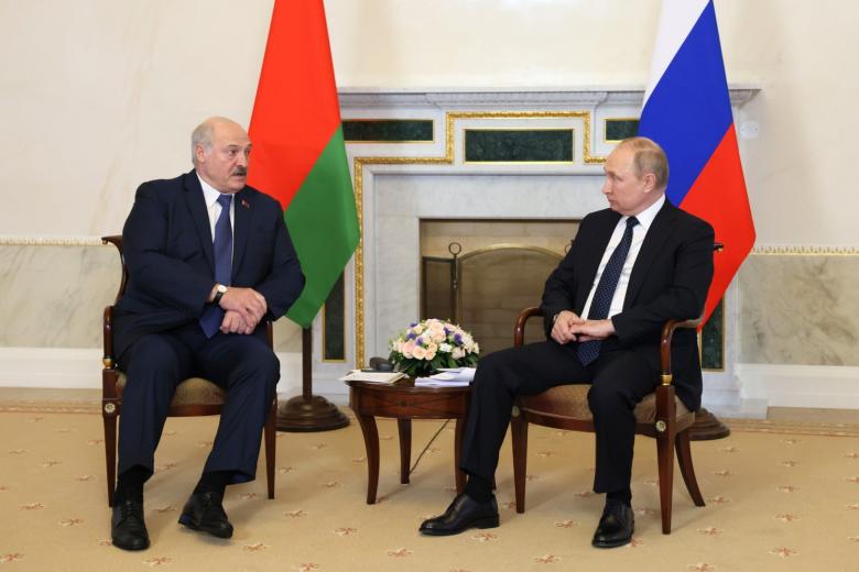 Встреча президента РФ Путина с президентом Белоруссии Лукашенко в Санкт-Петербурге