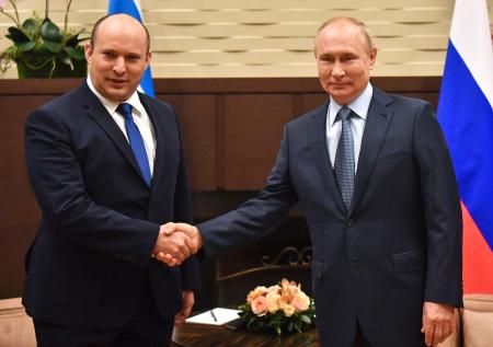 Песков раскрыл одну из тем переговоров Путина и Беннета