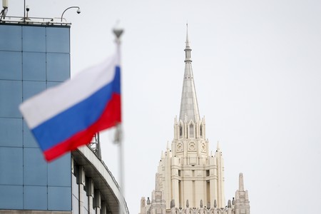 Раскрыто, в каких необычных условиях доводилось работать переводчикам МИД