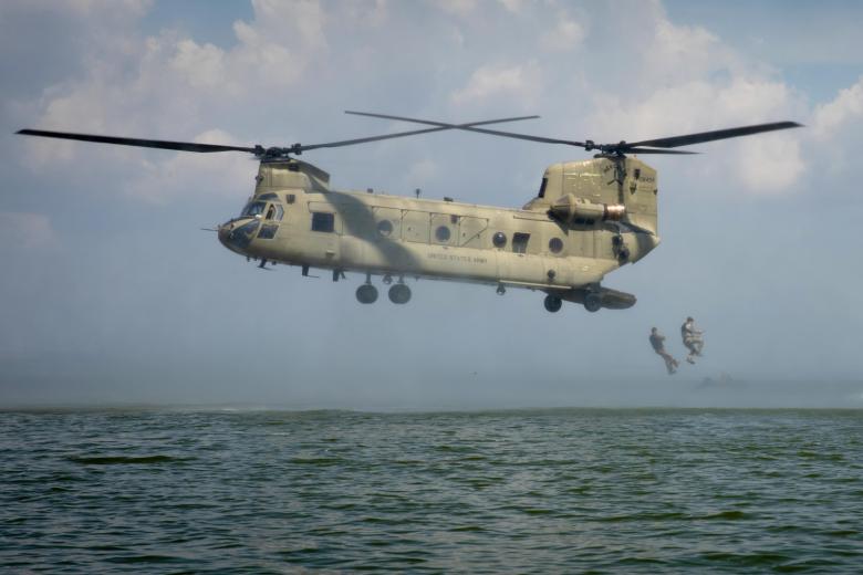 Вертолет Chinook