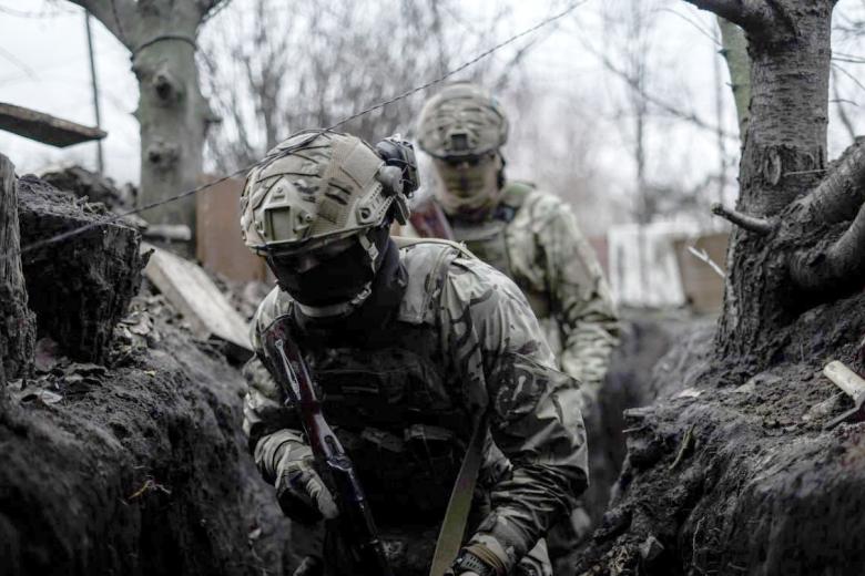 Солдаты ВСУ в зоне боевых действий
