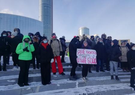 Как губернаторы играют на протестах