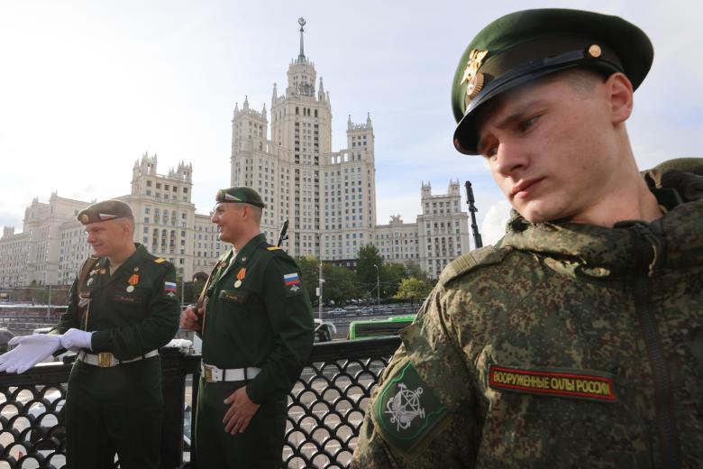 Участники пеших колонн парадного расчета войск перед военным парадом посвященному 79-й годовщине Победы в Великой Отечественной войне