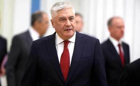 В МВД назвали число попавших в реестр контролируемых лиц мигрантов