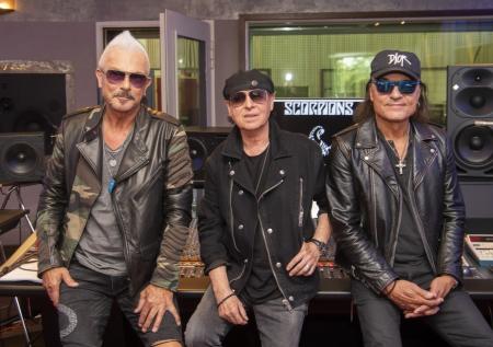 Маккартни и Scorpions назвали инструментом информационной войны