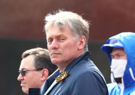 Песков: в России не планируется вводить военное положение