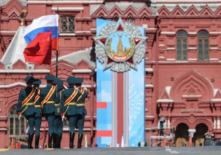 Составлен список стран, которые точно не позовут на парад Победы в Москве