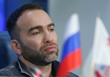 Камил Гаджиев жестко ответил Харитонову на критику Петра Яна