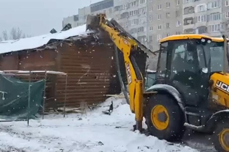 Во Львове начался демонтаж храма во имя равноапостольного князя Владимира