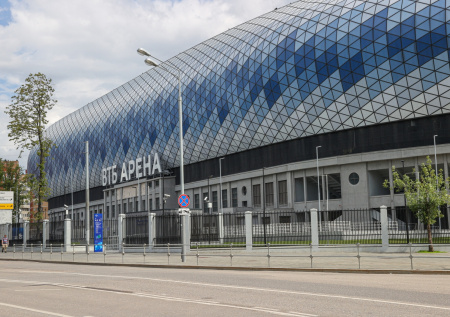 Людей эвакуировали из «ВТБ Арены» на Ленинградском проспекте Москвы