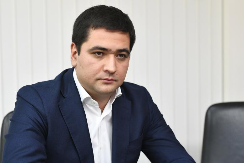 Парвиз Тухтасунов