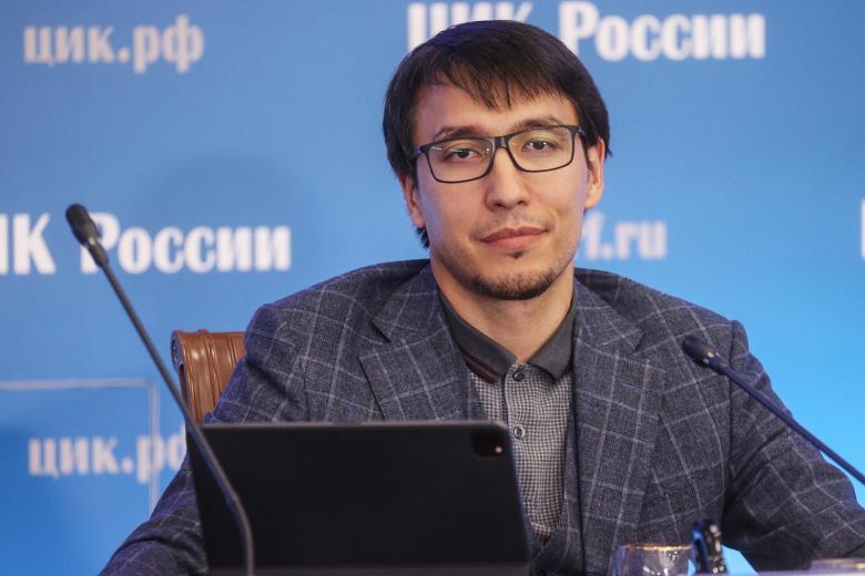 Дмитрий Абзалов