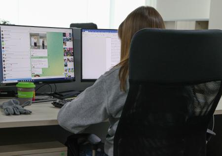 Россиянам объяснили, как защититься от преследования в интернете