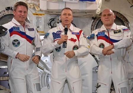Жители Урюпинска получили послание из космоса
