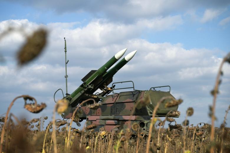 Зенитно-ракетный комплекс «Бук-М2» на боевом дежурстве