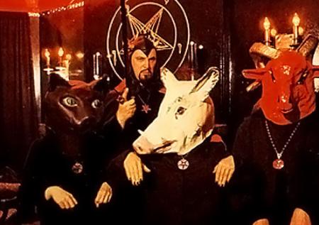Члены «Храма Сатаны» в США хотят добиться равноправия через суд