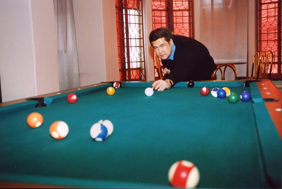 Аман Тулеев