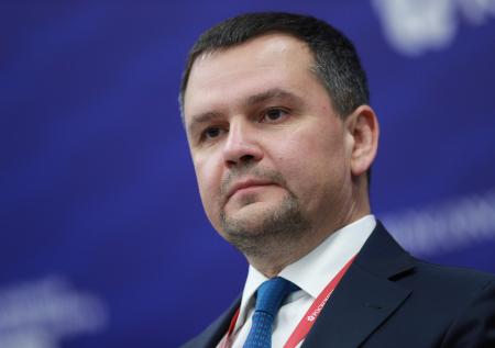 Вице-премьер Акимов рассказал Путину об ажиотажном спросе на билеты в Крым