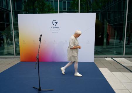 Кабмин ФРГ: последствия санкций против России обсудят на саммите G7