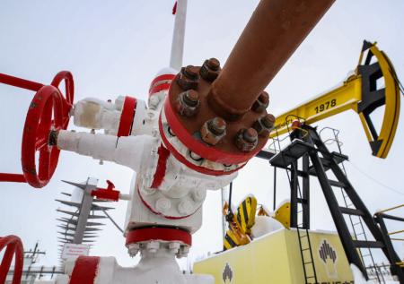 «Драматизировать не стоит»: рынку нефти предсказывают возрождение к осени