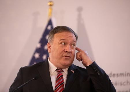 Помпео: США собираются создать ракеты средней и меньшей дальности