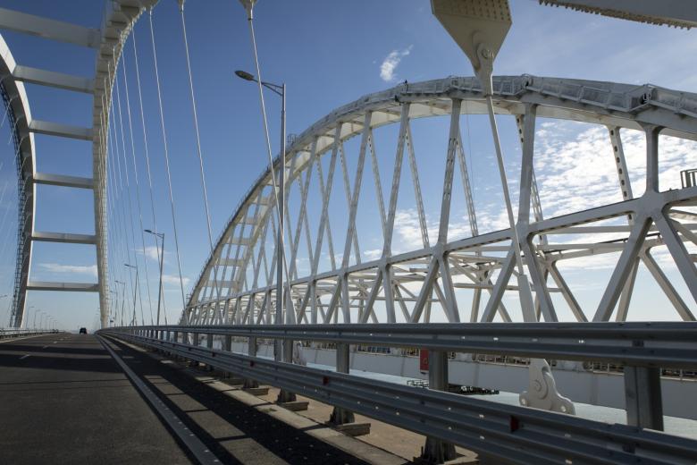 Крым. Мост через Керченский пролив