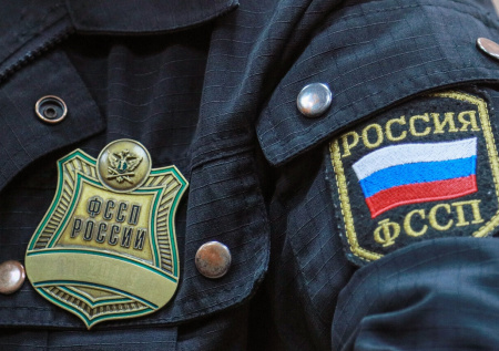 Стало известно, сколько опасных предметов нарушители не пронесли в суды РФ