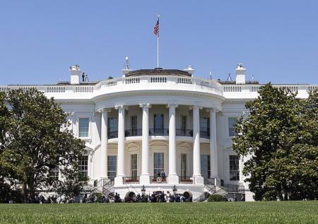 США могут обратиться в СБ ООН с просьбой восстановить антииранские санкции