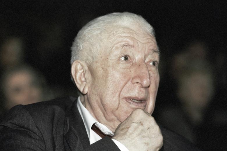 Поэт Расул Гамзатов