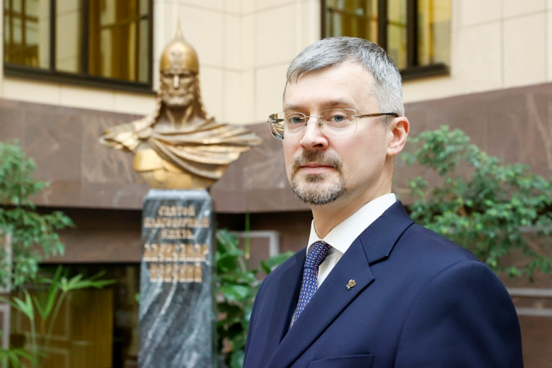 Альберт Хорев