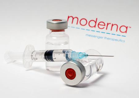 Компания Moderna сделала запрос на применение своей вакцины в США