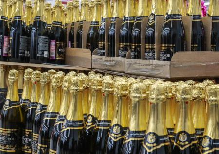В России увидели угрозу дефицита шампанского