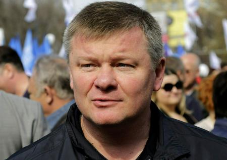 Власти озаботились дорогами к саратовским школам после убийства девочки