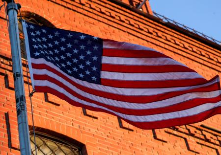 Конец эпохи Помпео: от США ждут возврата консульств в Россию