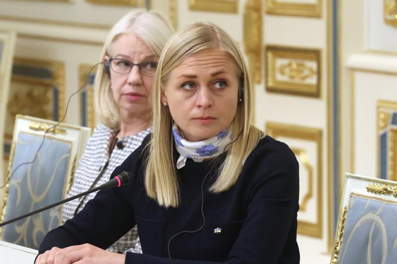 Элина Валтонен