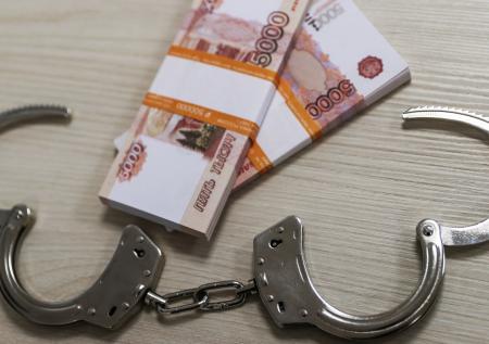 Российского военкома арестовали за взятки от участников СВО