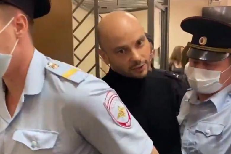 Андрей Пивоваров