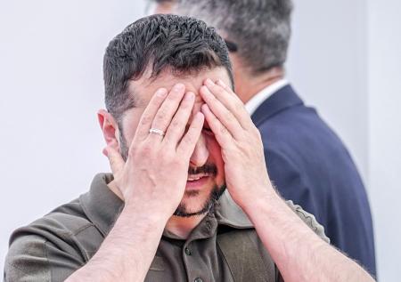 Экс-премьер Украины объяснил нестабильное состояние Зеленского