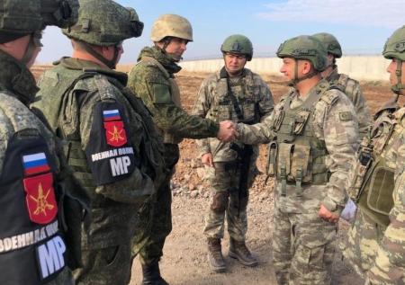 Российские военные заняли брошенную американскую базу в Сирии